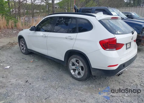 2013 BMW X1 Sdrive28I из США, поврежденный, VIN WBAVM1C59DVW44965